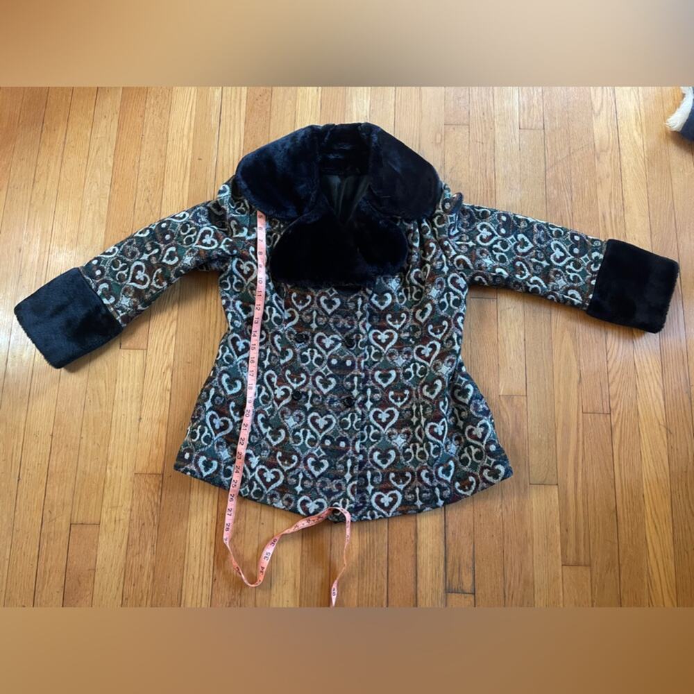 60s Vintage Tapestry Coat with Faux Fur Cuffs and Collar - Picture 7 of 10